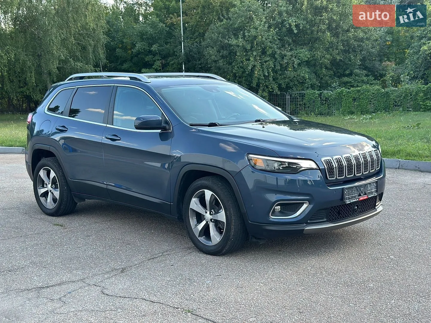 2019 Jeep Cherokee - мініатюра 10