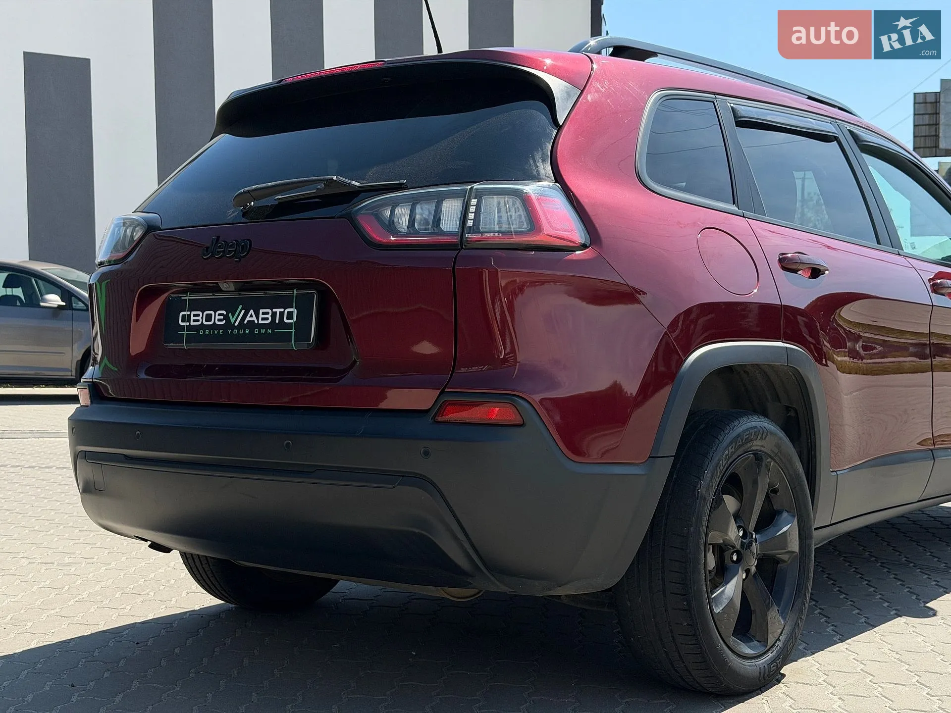 2019 Jeep Cherokee - мініатюра 13