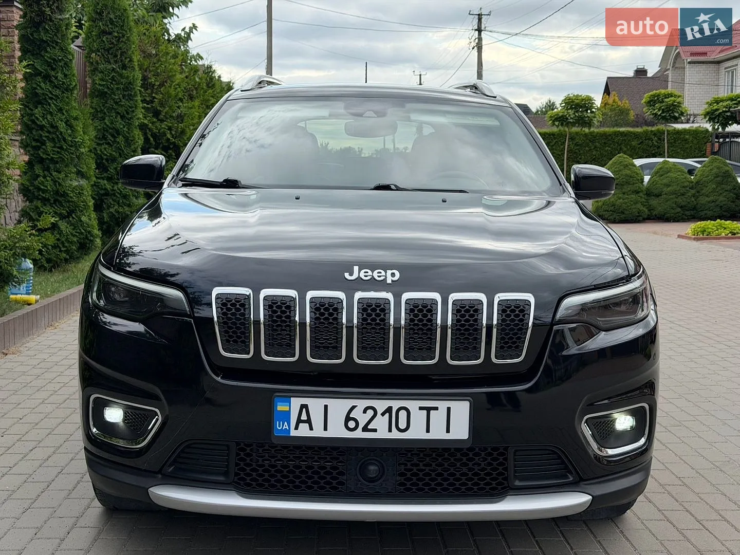 2020 Jeep Cherokee - мініатюра 5