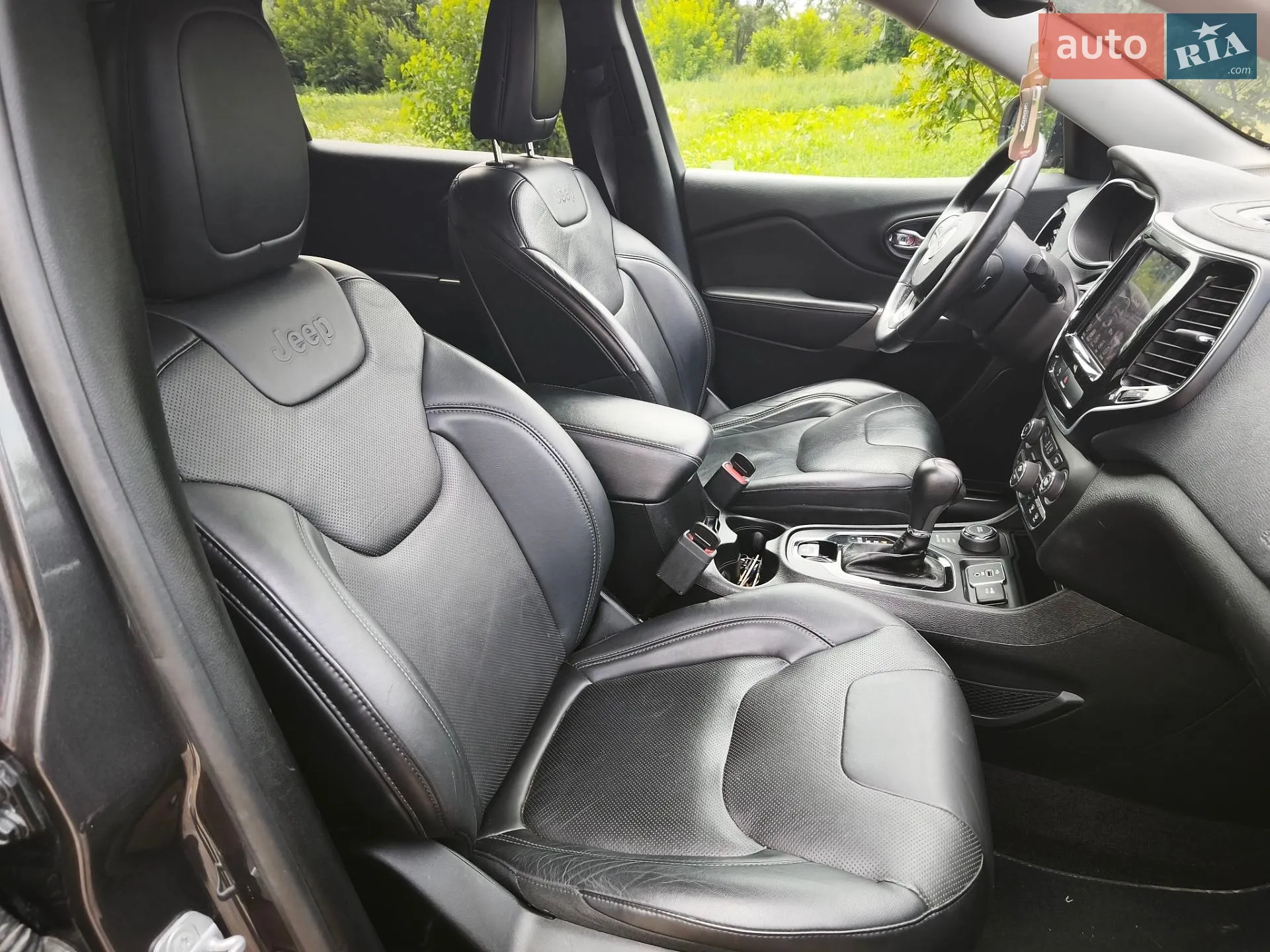 2019 Jeep Cherokee - мініатюра 45