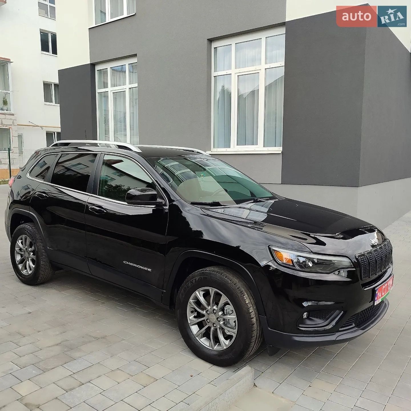 2019 Jeep Cherokee - мініатюра 8