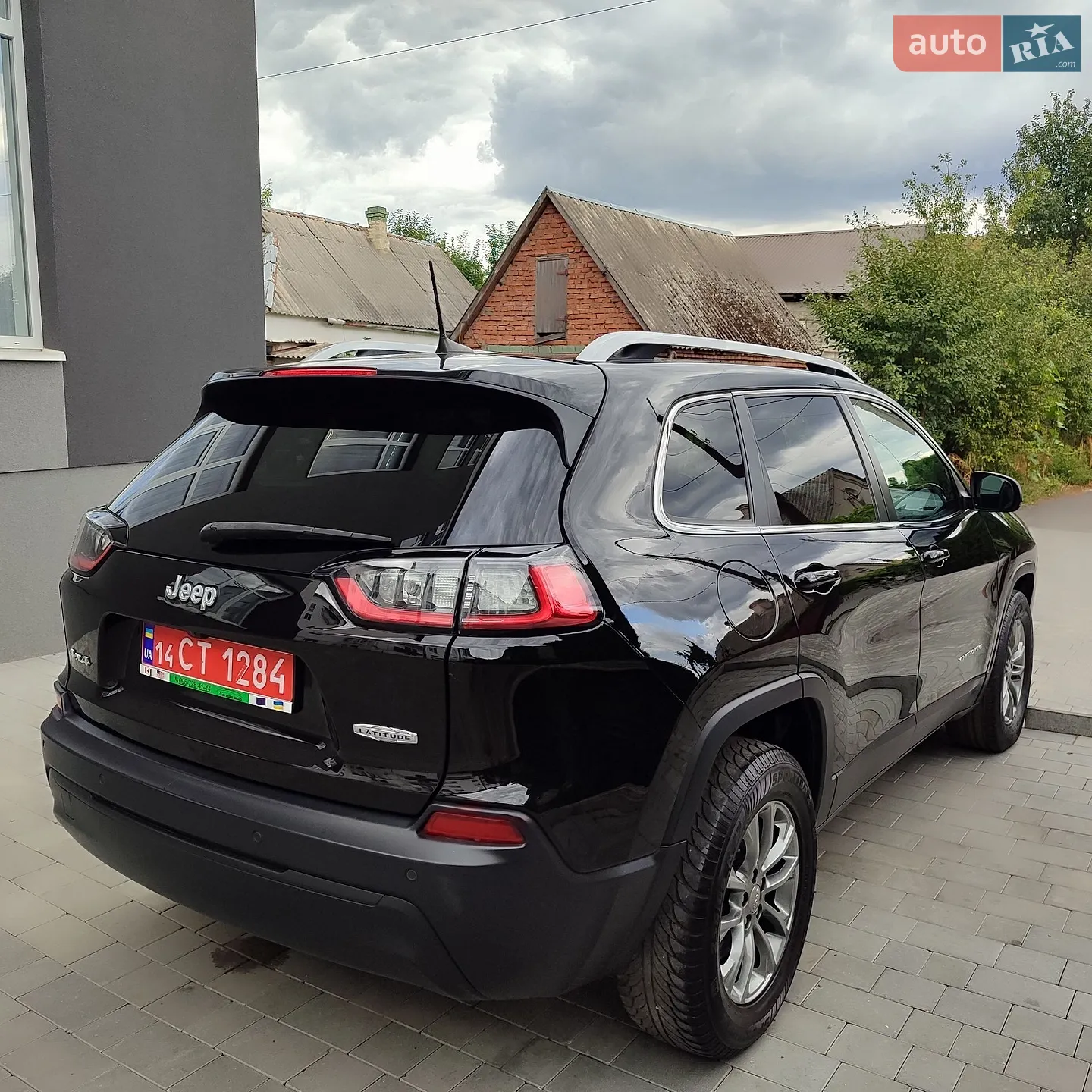 2019 Jeep Cherokee - мініатюра 11