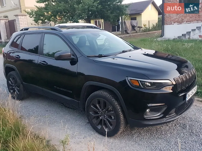 Jeep Cherokee