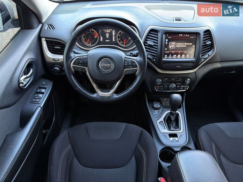 Внедорожник / Кроссовер Jeep Cherokee 2016 в Днепре фото 12 Внедорожник / Кроссовер Jeep Cherokee 2016 в Днепре