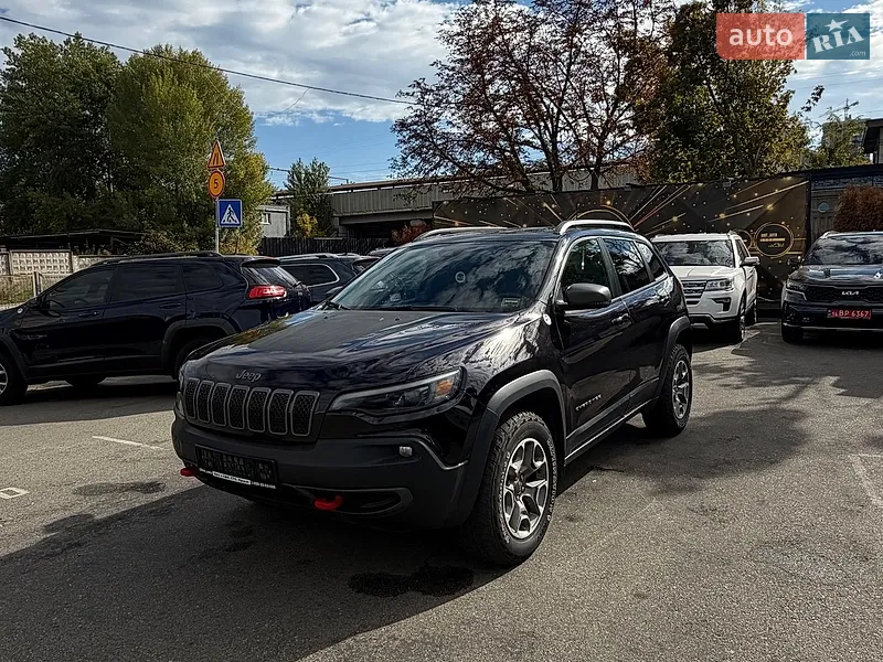 Jeep Cherokee