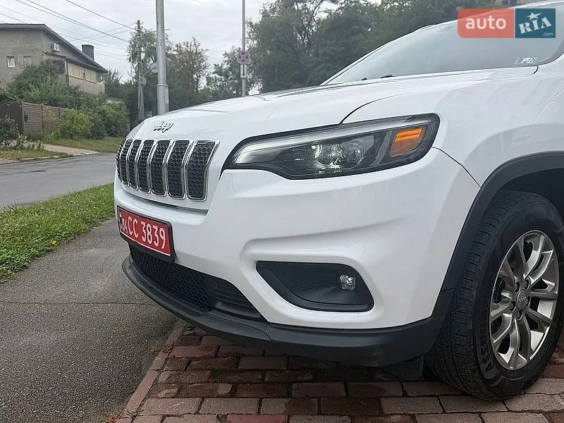 Jeep Cherokee