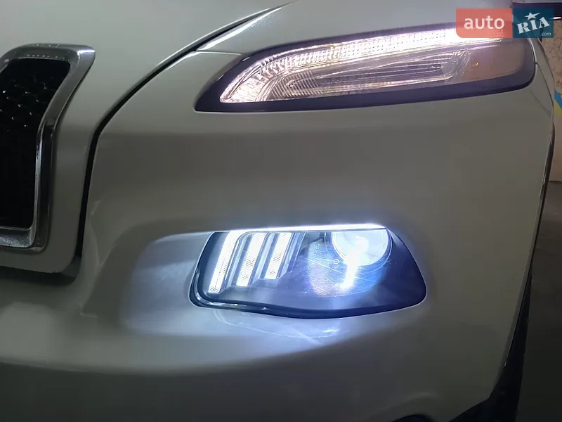 Jeep Cherokee