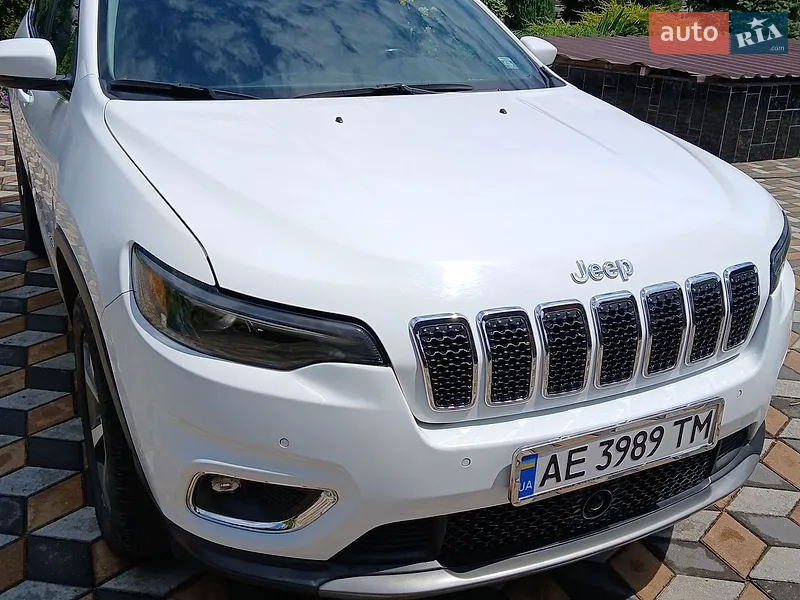 Jeep Cherokee