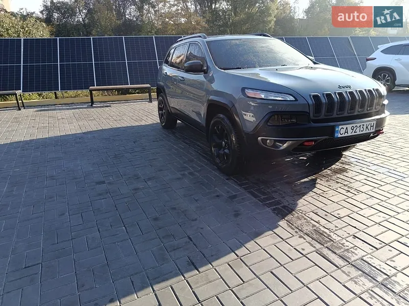 Jeep Cherokee
