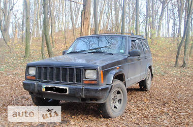  Jeep Cherokee 1999 в 