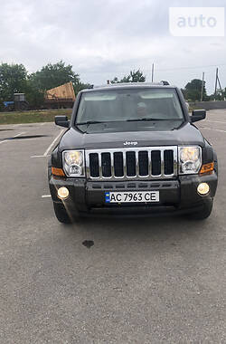 Внедорожник / Кроссовер Jeep Commander 2006 в Луцке