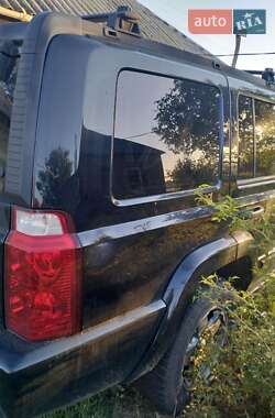 Внедорожник / Кроссовер Jeep Commander 2006 в 