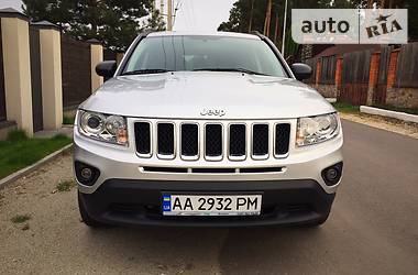 Внедорожник / Кроссовер Jeep Compass 2013 в Киеве