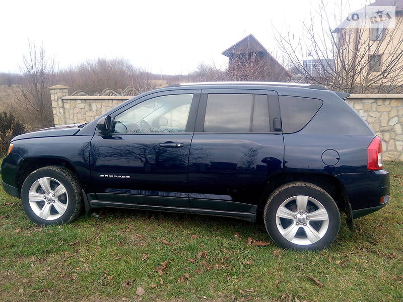 Внедорожник / Кроссовер Jeep Compass 2012 в Ивано-Франковске