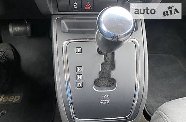 Позашляховик / Кросовер Jeep Compass 2013 в 