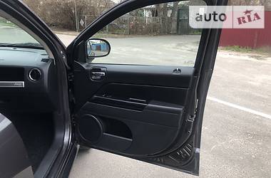 Позашляховик / Кросовер Jeep Compass 2016 в 