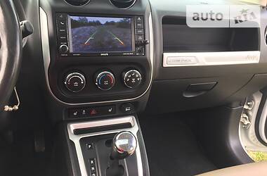 Позашляховик / Кросовер Jeep Compass 2013 в 