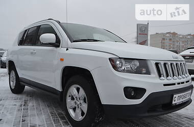 Внедорожник / Кроссовер Jeep Compass 2016 в Чернигове