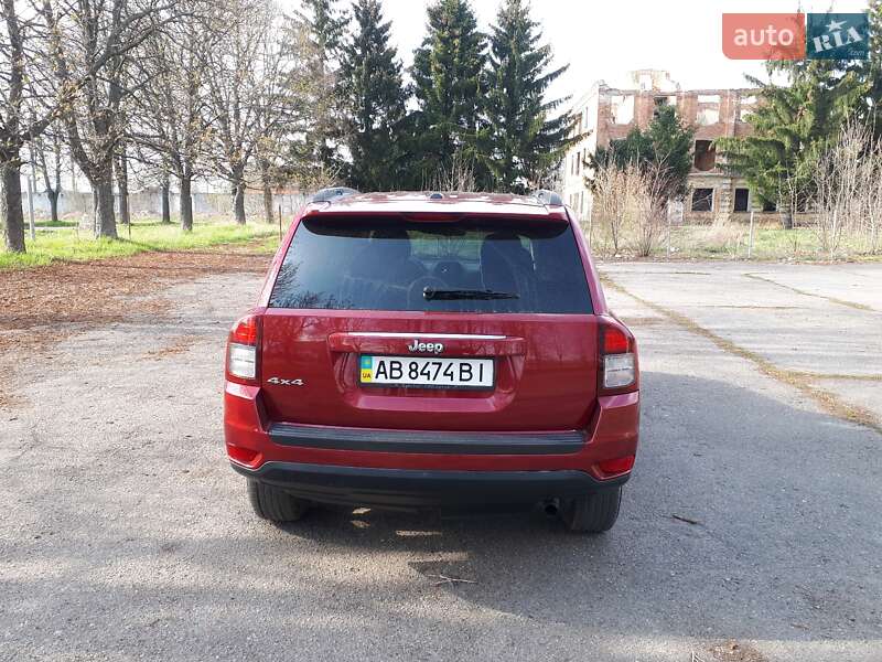Внедорожник / Кроссовер Jeep Compass 2016 в Киеве