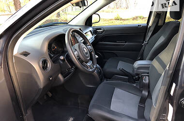 Внедорожник / Кроссовер Jeep Compass 2013 в Чернигове