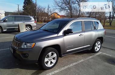 Внедорожник / Кроссовер Jeep Compass 2011 в Киеве