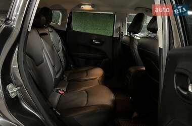 Внедорожник / Кроссовер Jeep Compass 2020 в 