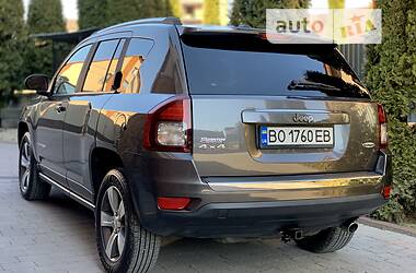 Внедорожник / Кроссовер Jeep Compass 2016 в Тернополе