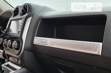 Внедорожник / Кроссовер Jeep Compass 2013 в Вараше