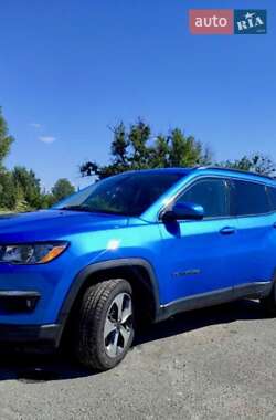Внедорожник / Кроссовер Jeep Compass 2018 в 