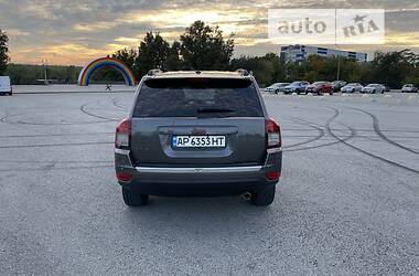 Внедорожник / Кроссовер Jeep Compass 2016 в Запорожье