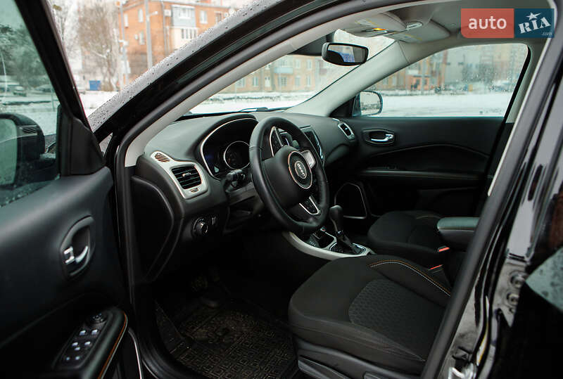 Внедорожник / Кроссовер Jeep Compass 2018 в Виннице фото 22 Внедорожник / Кроссовер Jeep Compass 2018 в Виннице