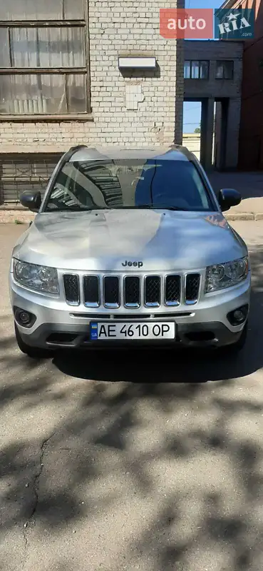 Внедорожник / Кроссовер Jeep Compass 2013 в 