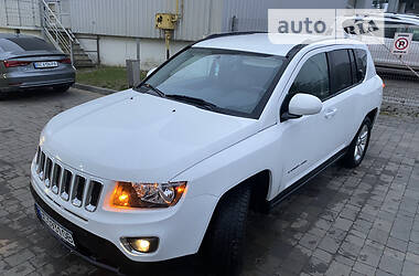 Позашляховик / Кросовер Jeep Compass 2016 в 