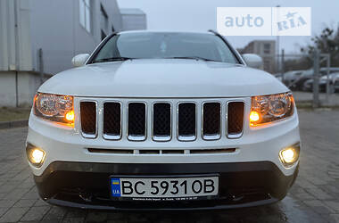 Позашляховик / Кросовер Jeep Compass 2016 в 