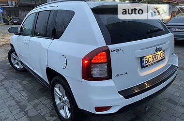 Позашляховик / Кросовер Jeep Compass 2016 в 