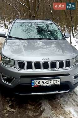 Внедорожник / Кроссовер Jeep Compass 2017 в 