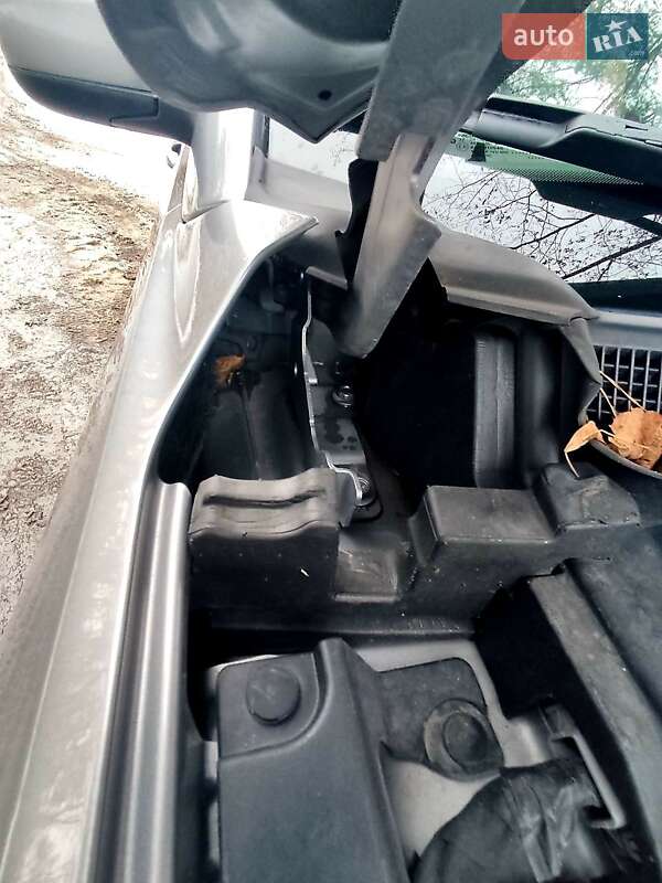 Позашляховик / Кросовер Jeep Compass 2017 в Києві фото 24 Позашляховик / Кросовер Jeep Compass 2017 в Києві