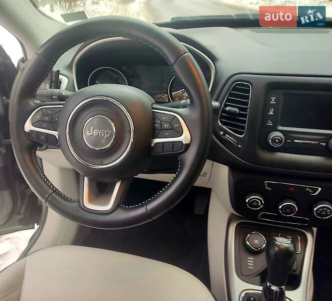 Внедорожник / Кроссовер Jeep Compass 2017 в Киеве фото 20 Внедорожник / Кроссовер Jeep Compass 2017 в Киеве
