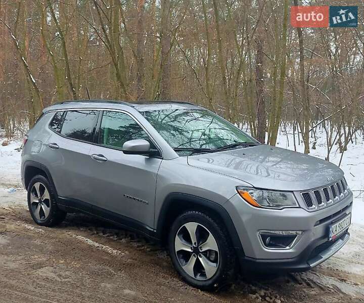 Внедорожник / Кроссовер Jeep Compass 2017 в Киеве фото 9 Внедорожник / Кроссовер Jeep Compass 2017 в Киеве