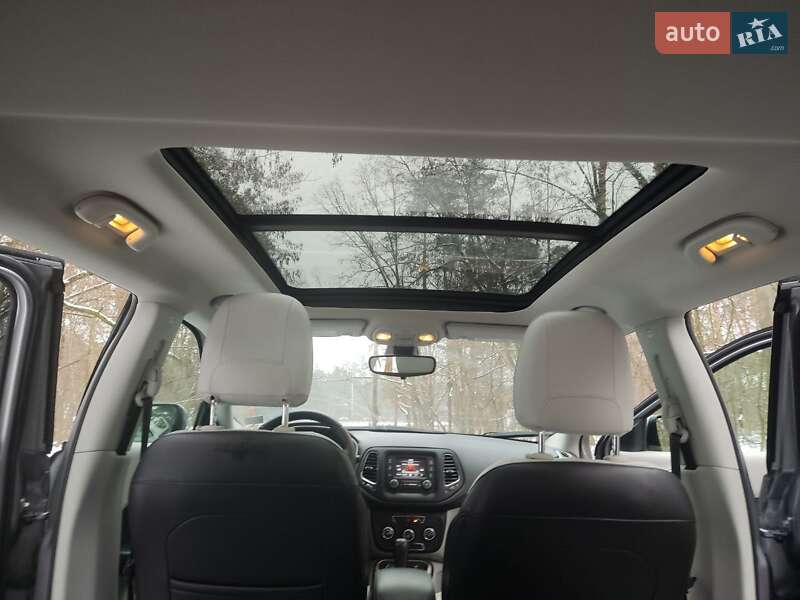 Позашляховик / Кросовер Jeep Compass 2017 в Києві фото 55 Позашляховик / Кросовер Jeep Compass 2017 в Києві