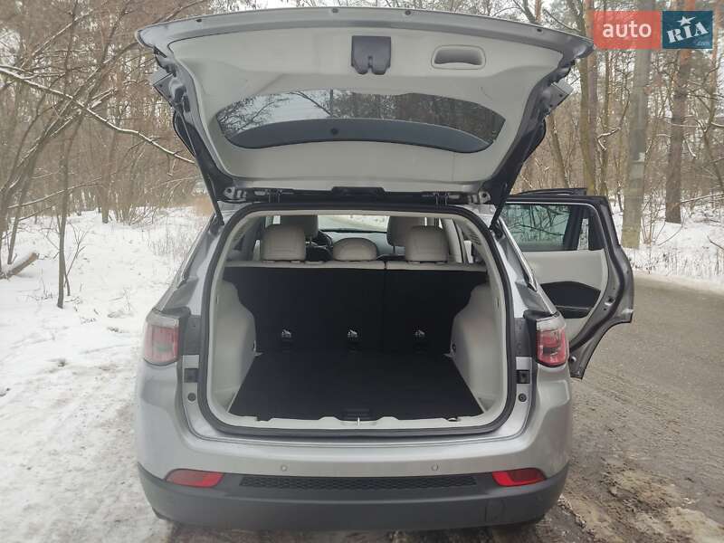 Позашляховик / Кросовер Jeep Compass 2017 в Києві фото 7 Позашляховик / Кросовер Jeep Compass 2017 в Києві