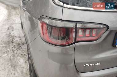 Внедорожник / Кроссовер Jeep Compass 2017 в Киеве фото 5 Внедорожник / Кроссовер Jeep Compass 2017 в Киеве