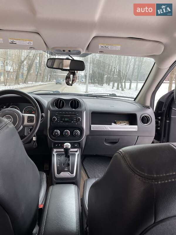 Внедорожник / Кроссовер Jeep Compass 2016 в Днепре