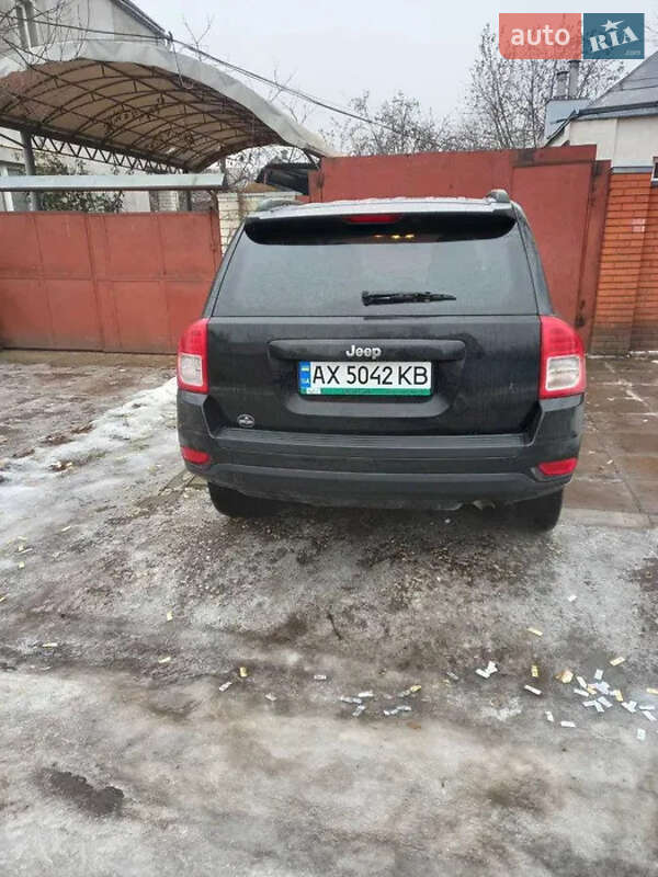 Седан Jeep Compass 2012 в Харькове