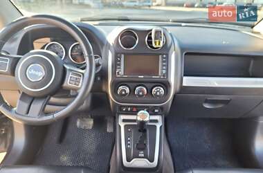 Внедорожник / Кроссовер Jeep Compass 2013 в Черкассах