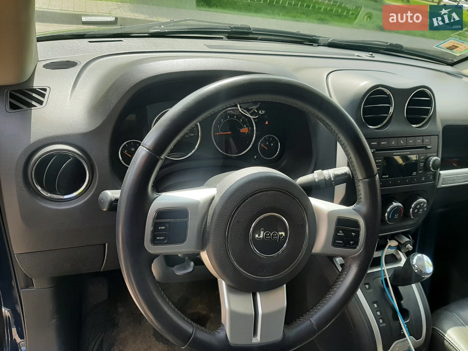 2015 Jeep Compass - мініатюра 17