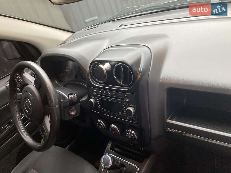 Позашляховик / Кросовер Jeep Compass 2011 в Луцьку