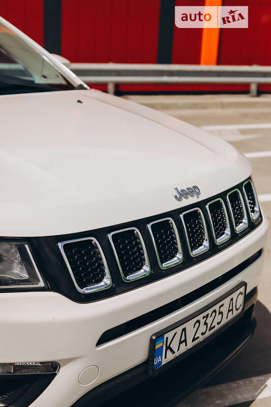 Позашляховик / Кросовер Jeep Compass 2017 в Києві фото 10 Позашляховик / Кросовер Jeep Compass 2017 в Києві
