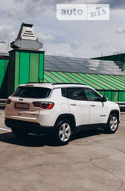 Позашляховик / Кросовер Jeep Compass 2017 в Києві фото 14 Позашляховик / Кросовер Jeep Compass 2017 в Києві