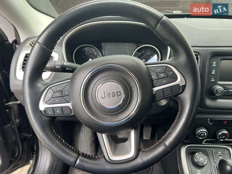 Позашляховик / Кросовер Jeep Compass 2017 в Львові фото 16 Позашляховик / Кросовер Jeep Compass 2017 в Львові